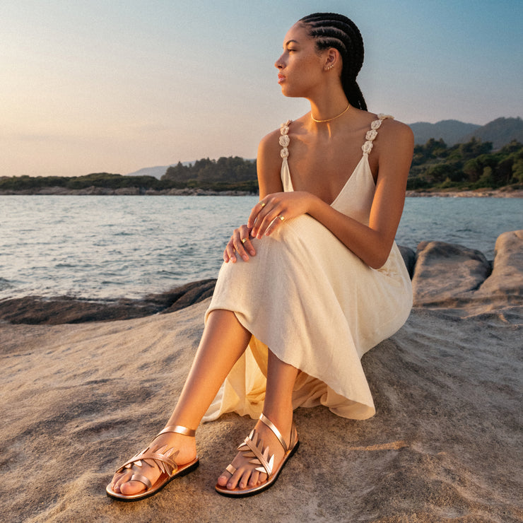 Toe Ring Sandals with Meanders "Spetses"