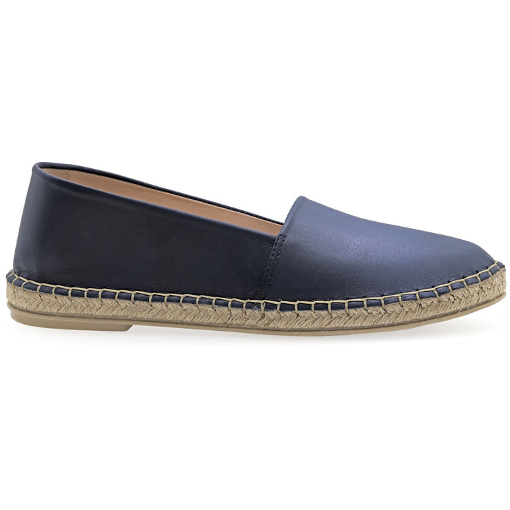 Emmanuela - handcrafted for you® Espadrilles aus Leder mit geschlossener Spitze aus Blau leder