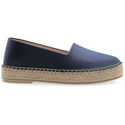 Emmanuela - handcrafted for you® Flache Espadrilles mit geschlossener Zehenpartie aus Blau leder